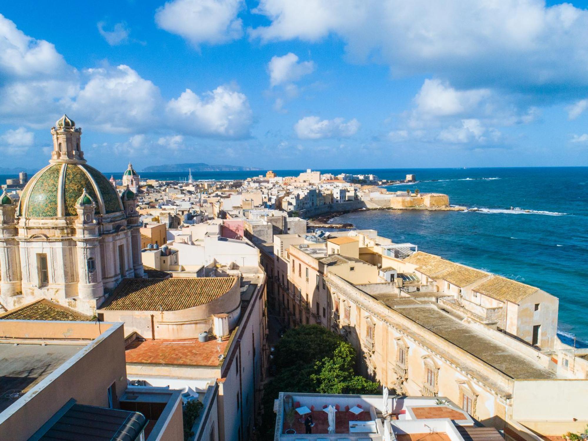 Zibibbo Suites & Rooms - Aparthotel In Centro Storico A トラーパニ エクステリア 写真